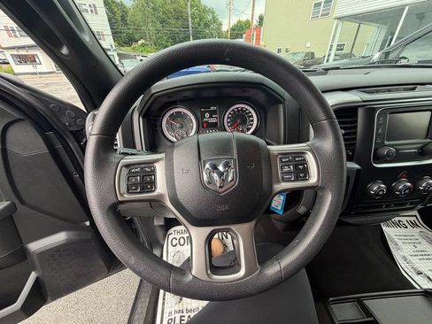 Used 2024 RAM 1500 Warlock AWD/4WD image 14