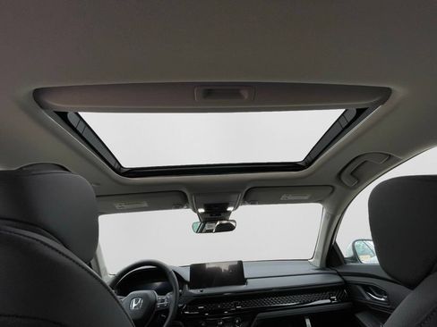 New 2025 Honda Accord EX-L image 18