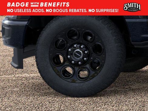 New 2026 Ford F250 Lariat w/ Black Appearance Package image 20