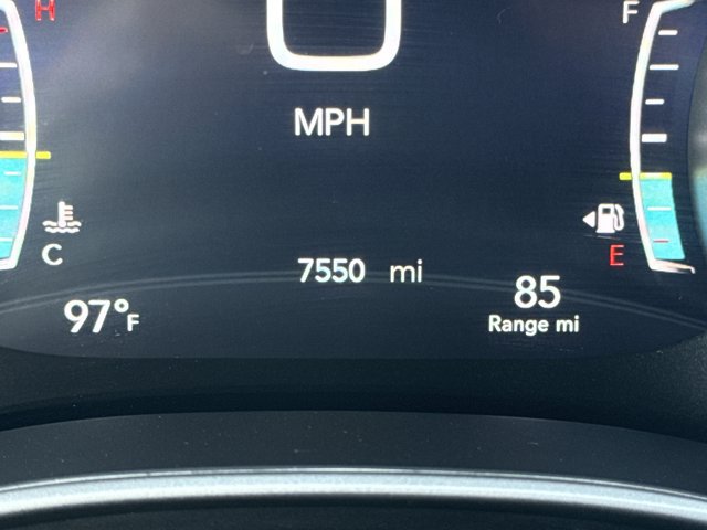 Used 2026 Chrysler Pacifica Select FWD image 21