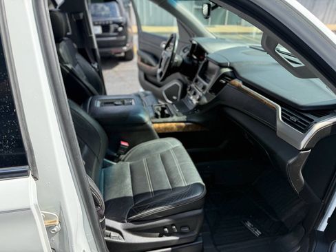 Used 2016 GMC Yukon XL Denali w/ Open Road Package AWD/4WD image 24