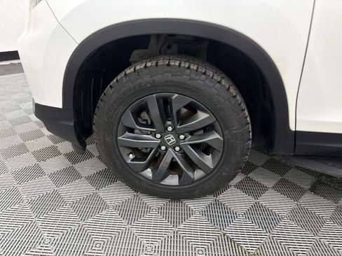Used 2021 Honda Ridgeline Sport image 11