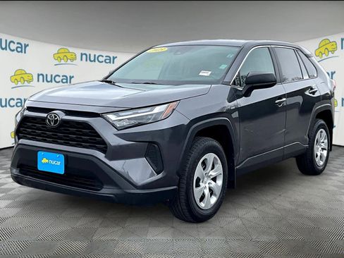 Used 2023 Toyota RAV4 LE image 3