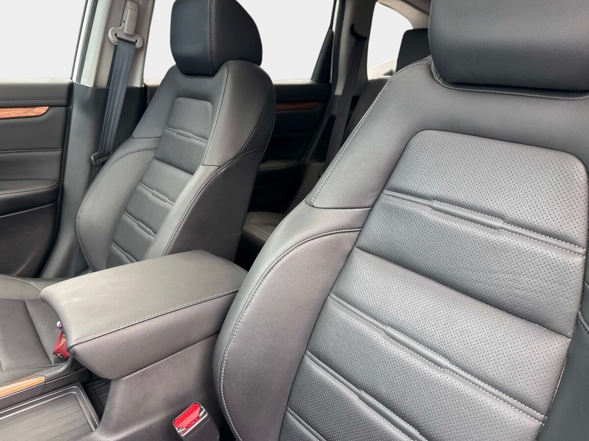 Used 2020 Honda CR-V Touring image 20