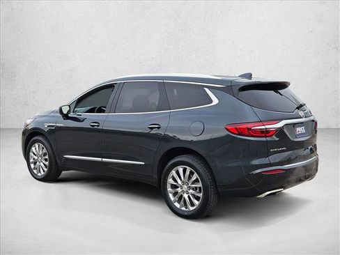 Used 2020 Buick Enclave Premium w/ Sun and Sites Package image 7