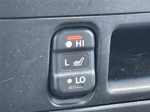Used 2006 Honda Pilot EX-L image 16
