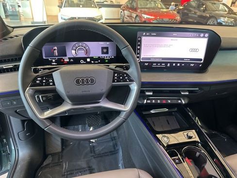 New 2026 Audi Q3 quattro 2.0T AWD/4WD image 15
