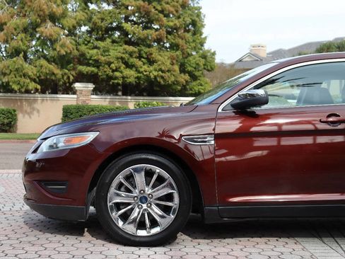 Used 2012 Ford Taurus Limited image 3