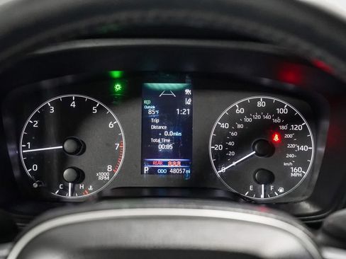 Certified 2024 Toyota Corolla SE FWD image 25