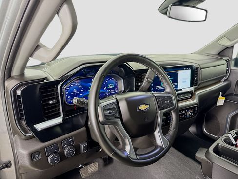 Used 2025 Chevrolet Silverado 3500 LT w/ All Star Edition AWD/4WD image 11