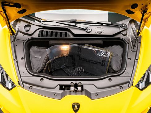 Used 2016 Lamborghini Huracan LP 580-2 image 46