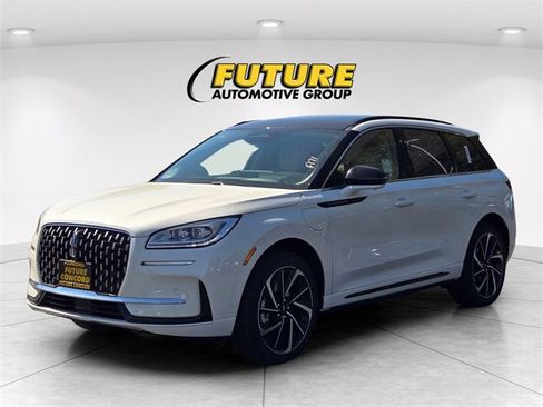 New 2025 Lincoln Corsair Grand Touring w/ Equipment Group 302A image 7