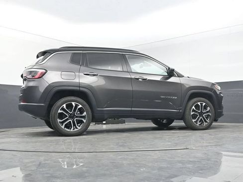 Used 2024 Jeep Compass Limited AWD/4WD image 42