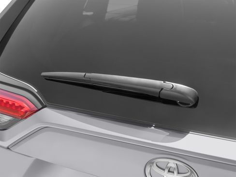 Used 2023 Toyota RAV4 LE FWD image 87
