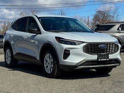 Used 2025 Ford Escape Active w/ Cold Weather Package