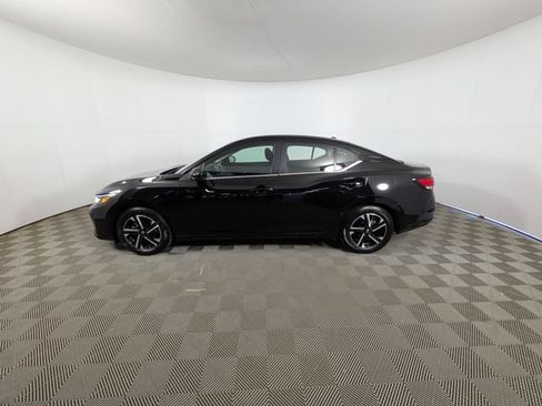 Used 2024 Nissan Sentra SV FWD image 21