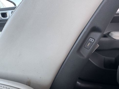 Used 2024 Hyundai Santa Fe SEL FWD image 31