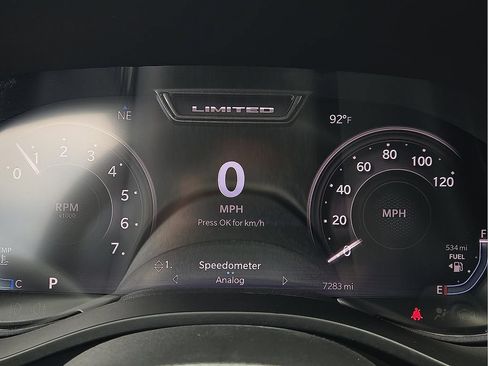 Used 2025 RAM 1500 Limited AWD/4WD image 19