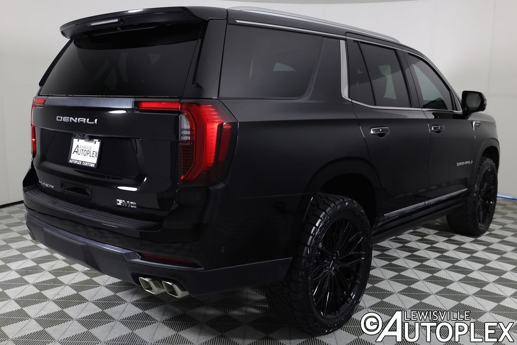 Used 2026 GMC Yukon Denali Ultimate w/ LPO, Floor Liner Package AWD/4WD image 5