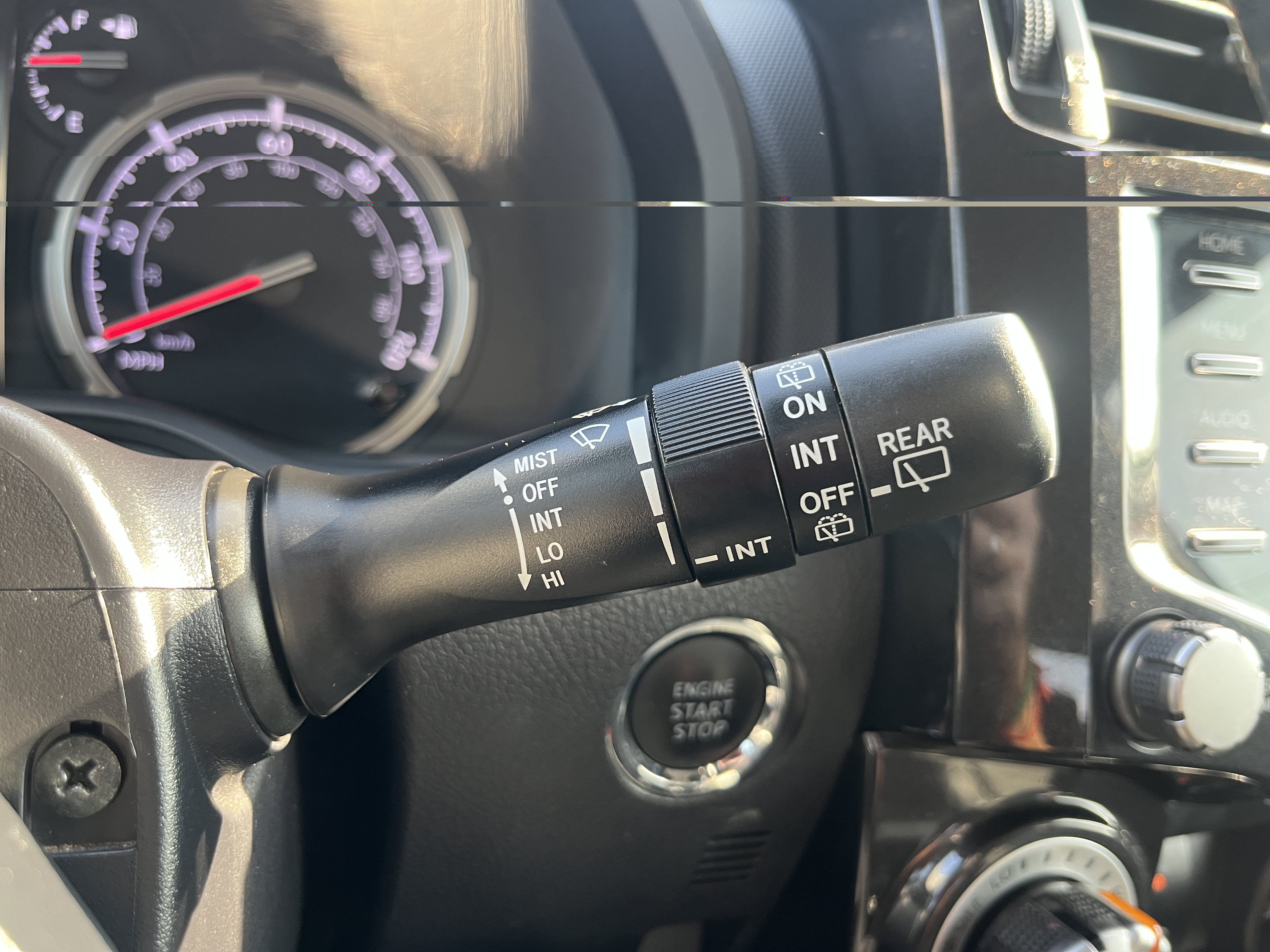 Used 2021 Toyota 4Runner Venture AWD/4WD image 23