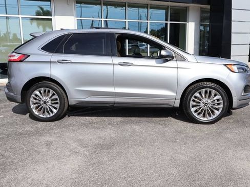 Used 2024 Ford Edge Titanium w/ Titanium Elite Package AWD/4WD image 9