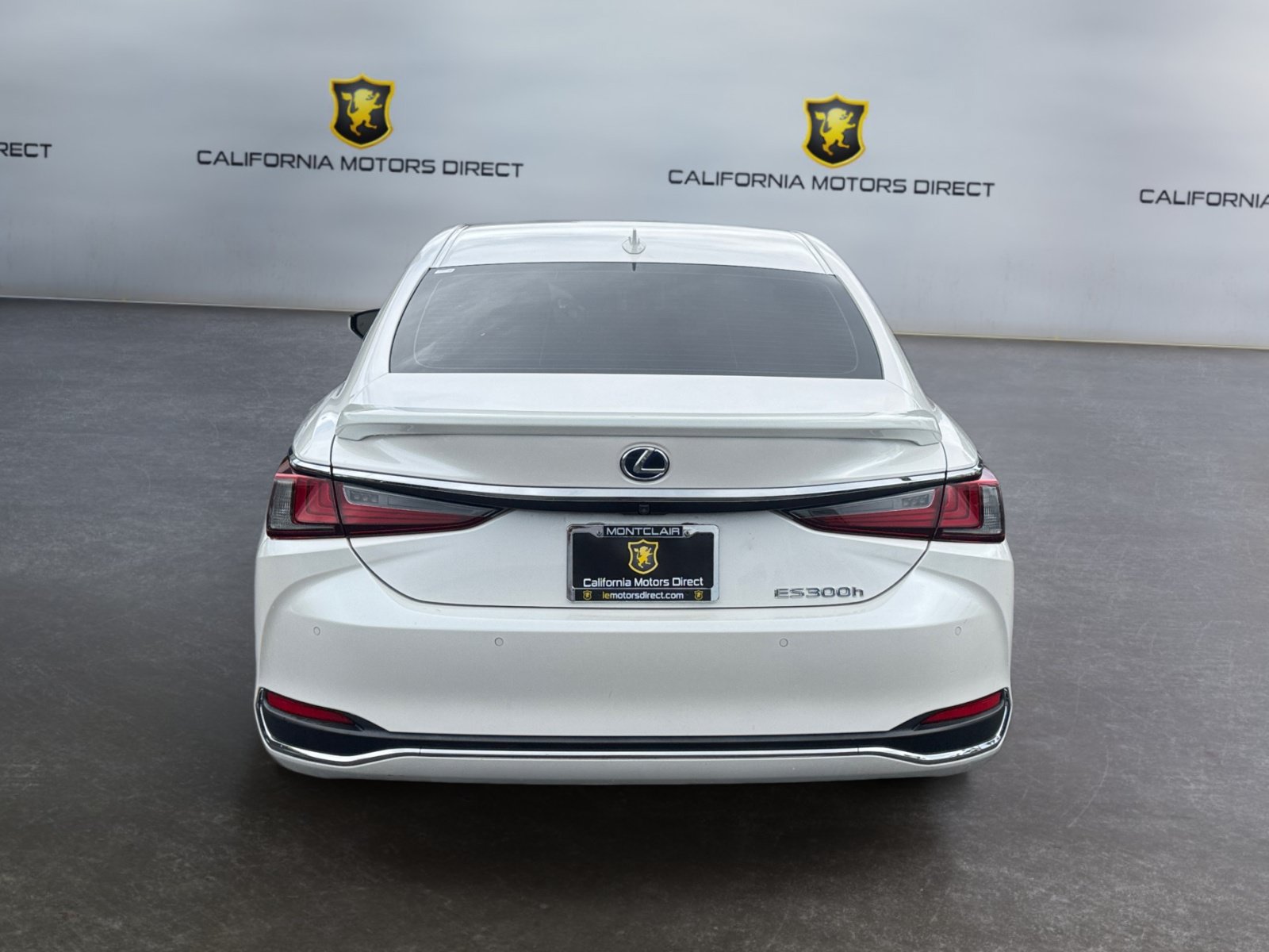 Used 2021 Lexus ES 300h w/ Premium Package FWD image 4