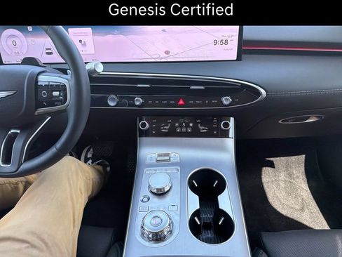 Certified 2026 Genesis GV70 2.5T Select AWD/4WD image 13