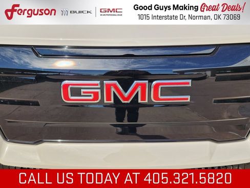 New 2026 GMC Sierra EV Elevation w/ LPO, Elevation Dark Package AWD/4WD image 12