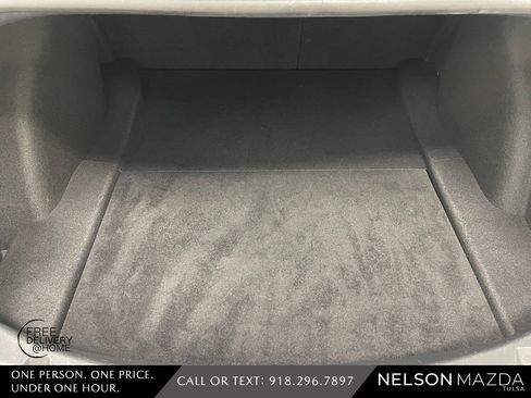 Used 2023 Tesla Model 3 Standard Range image 35