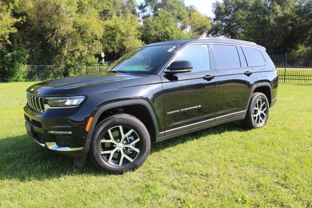 Used 2024 Jeep Grand Cherokee L Limited w/ Luxury Tech Group II AWD/4WD image 1