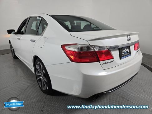 Used 2015 Honda Accord Sport image 4