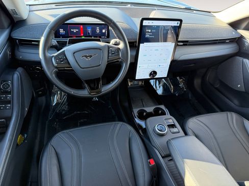 Certified 2024 Ford Mustang Mach-E Premium image 15
