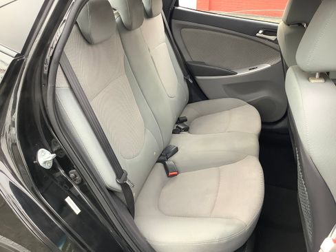 Used 2014 Hyundai Accent GLS image 14