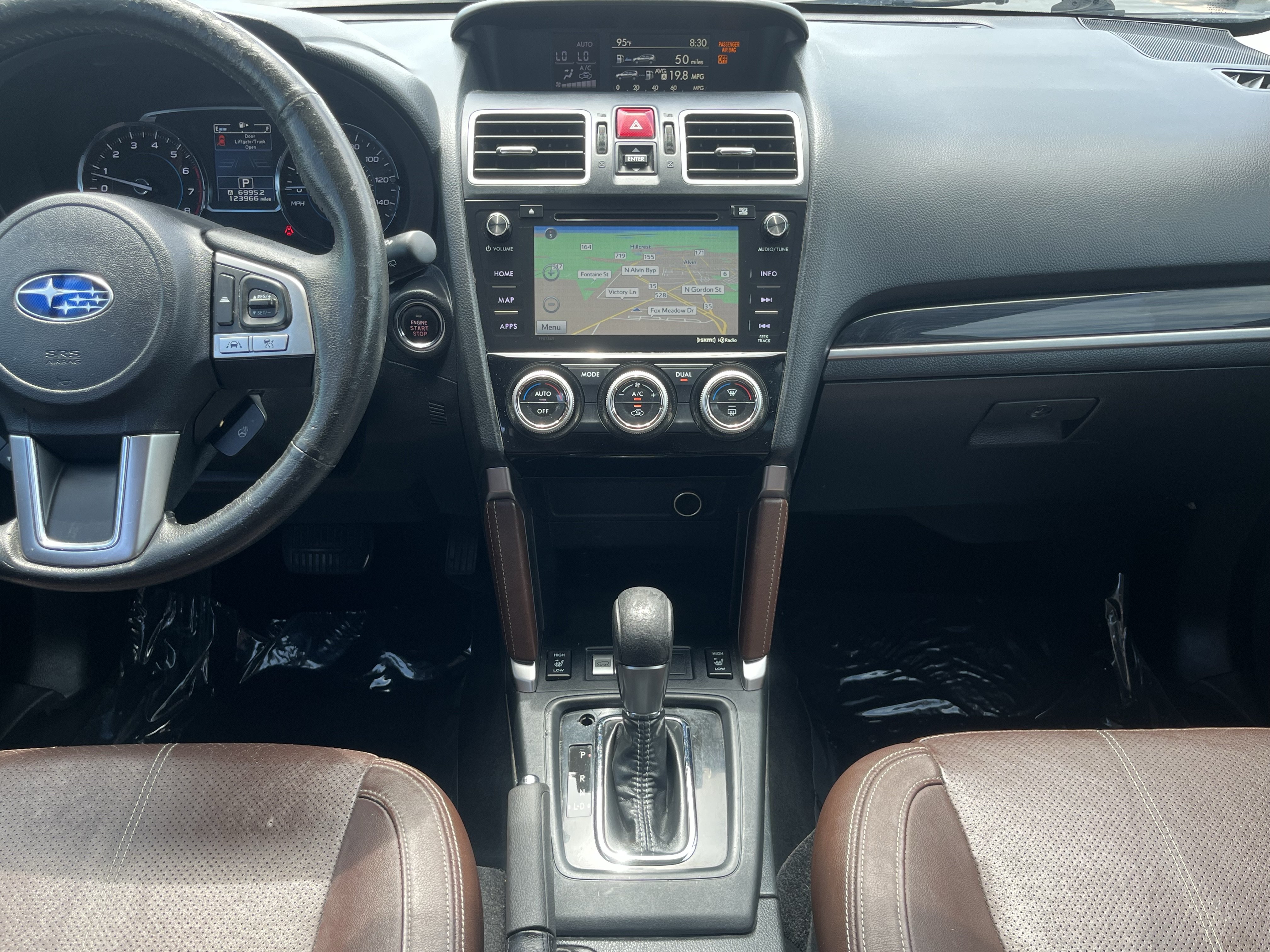 Used 2017 Subaru Forester 2.5i Touring AWD/4WD image 28