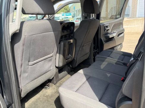 Used 2018 Chevrolet Silverado 1500 LT w/ Texas Edition image 11