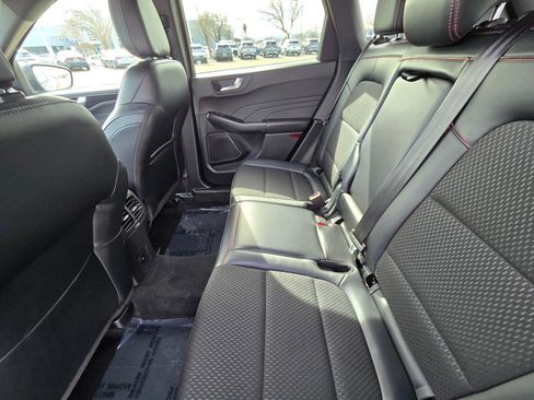 Used 2025 Ford Escape ST-Line image 10