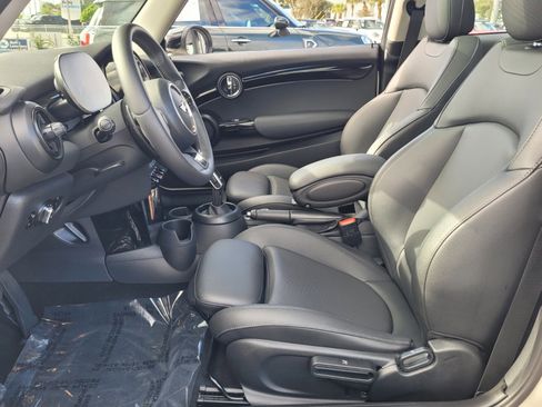 Used 2023 MINI Cooper S image 10