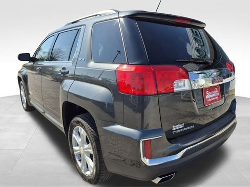 Used 2017 GMC Terrain SLE w/ Technology Package image 4