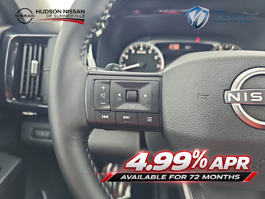 Used 2026 Nissan Pathfinder SV FWD image 18