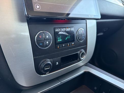 Used 2007 Chevrolet Avalanche LT w/ LT Preferred Equipment Group RWD image 25