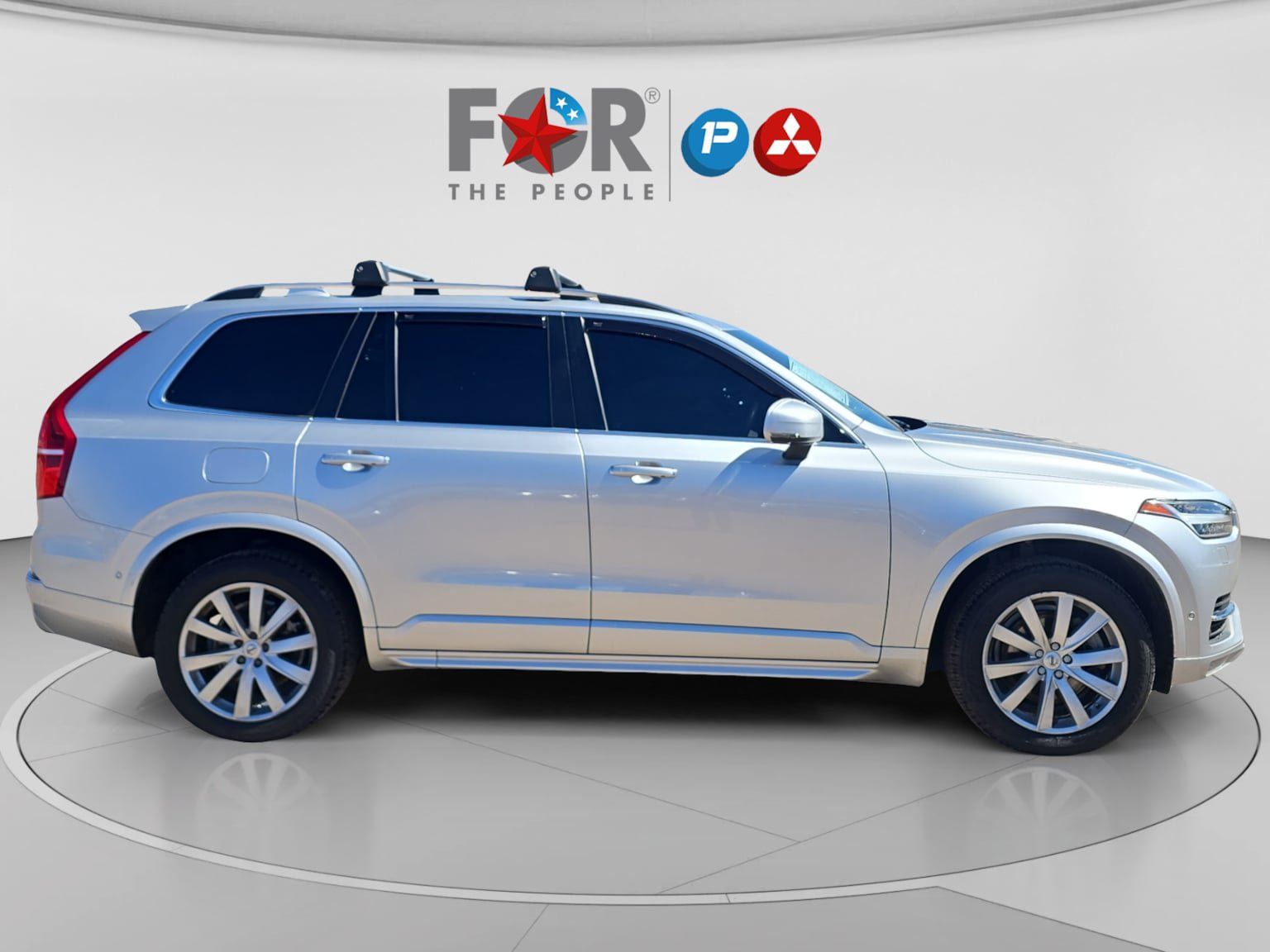 Used 2016 Volvo XC90 T6 Momentum AWD/4WD image 6