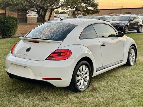 Used 2016 Volkswagen Beetle 1.8T S image 4