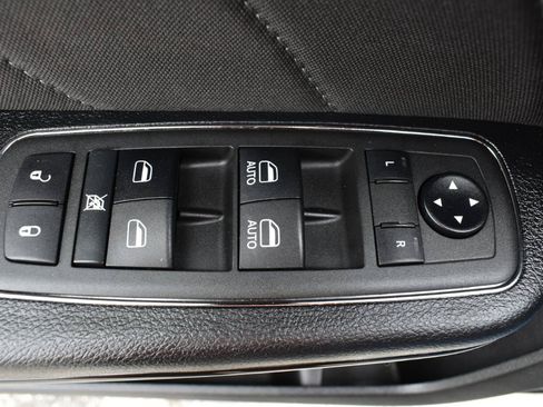 Used 2021 Dodge Charger R/T w/ Blacktop Package RWD image 38