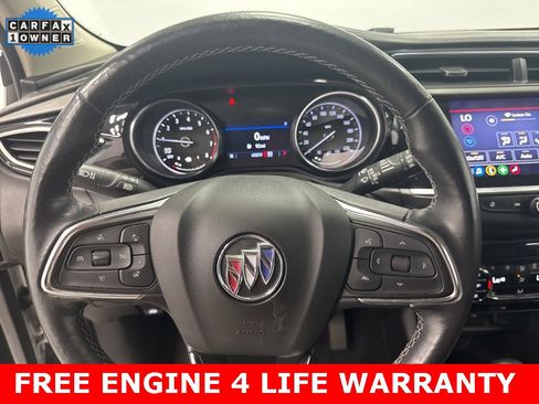 Used 2021 Buick Encore GX Essence image 14