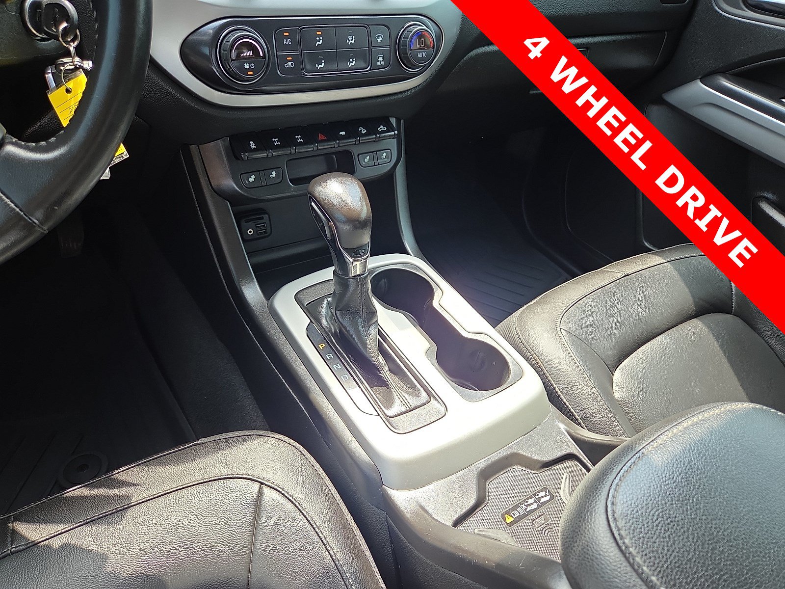Used 2022 Chevrolet Colorado ZR2 w/ LPO, Power Package AWD/4WD image 25