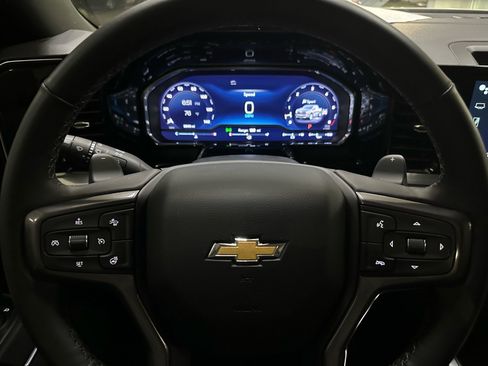 Used 2025 Chevrolet Silverado 1500 High Country w/ High Country Premium Package image 35