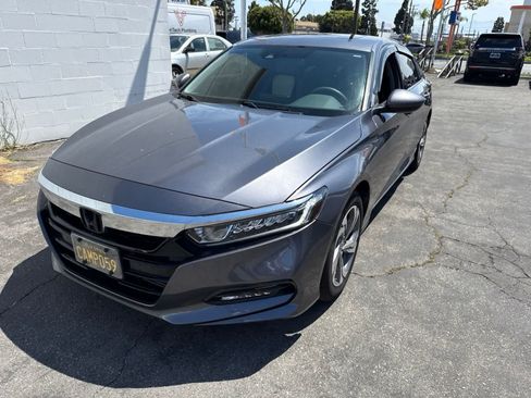Used 2020 Honda Accord EX image 2