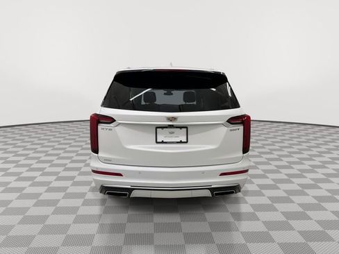 Certified 2024 Cadillac XT6 Luxury w/ LPO, Floor Liner Package AWD/4WD image 9