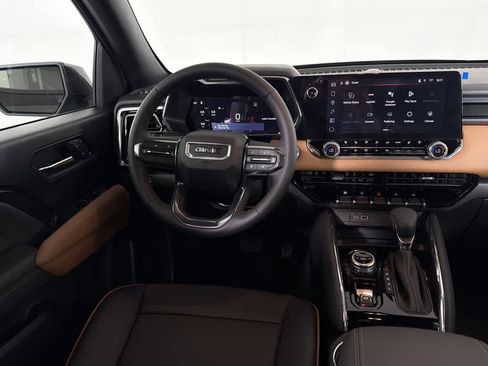 New 2026 GMC Canyon AT4 w/ AT4 Premium Package image 43