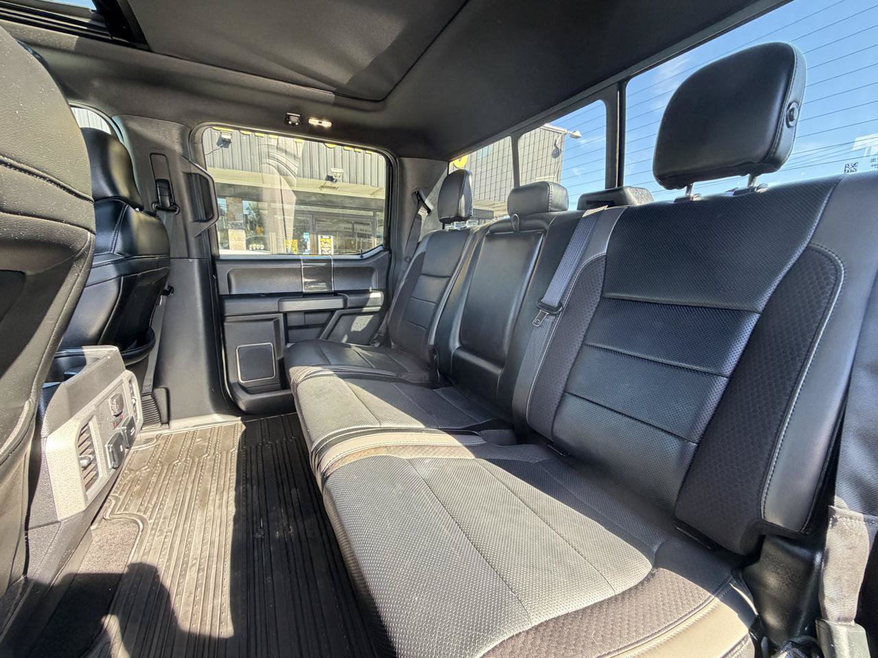 Used 2020 Ford F150 Raptor w/ Equipment Group 802A Luxury AWD/4WD image 16